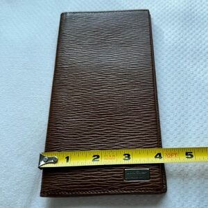 🔥Salvatore Ferragamo Bifold Long Wallet